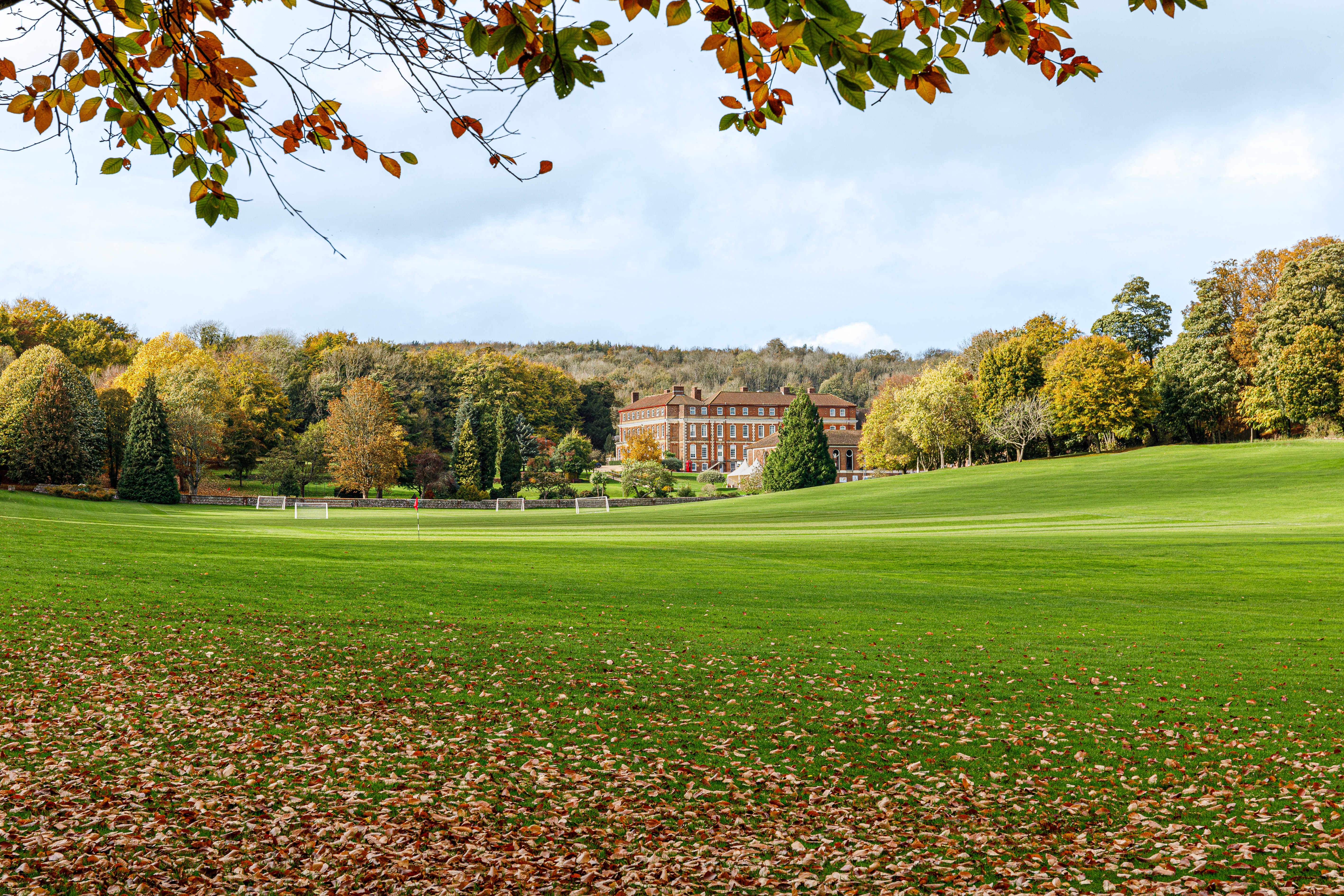 Windlesham House